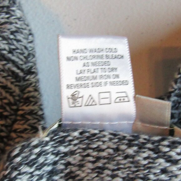 Coldwater Creek Button Embellished Cardigan Sweater XS - Picture 7 of 7